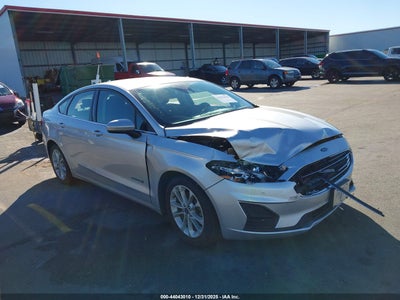 FORD FUSION HYBRID 2019