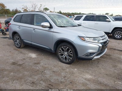 MITSUBISHI OUTLANDER 2016