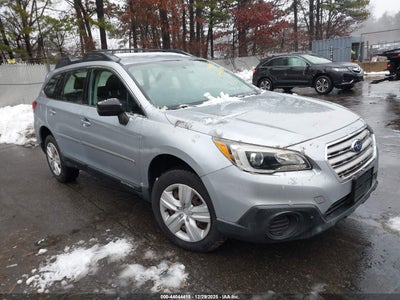 SUBARU OUTBACK 2016