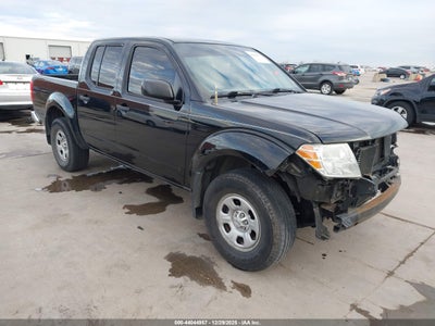 NISSAN FRONTIER 2011