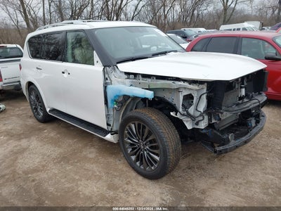 INFINITI QX80 2023