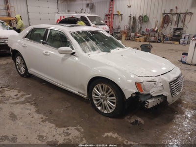 CHRYSLER 300 2013