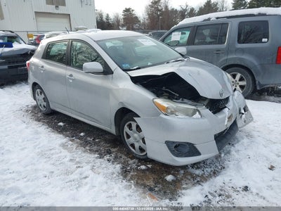 TOYOTA MATRIX 2010