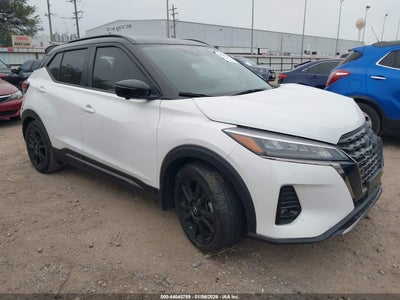 NISSAN KICKS 2022
