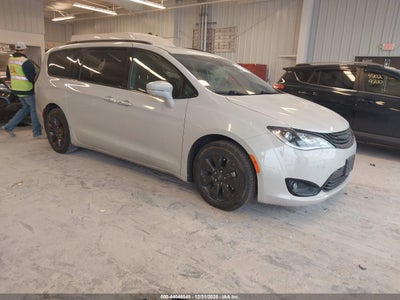 CHRYSLER PACIFICA HYBRID 2019