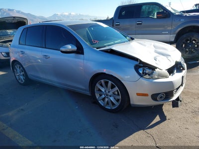 VOLKSWAGEN GOLF 2011