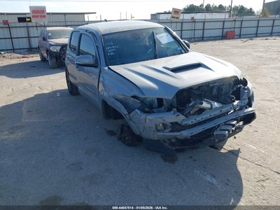 TOYOTA TACOMA 2021