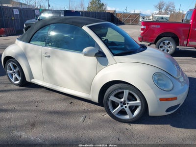 VOLKSWAGEN NEW BEETLE 2008