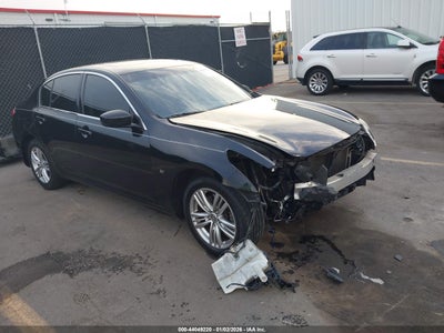 INFINITI Q40 2015