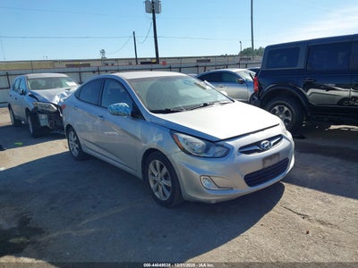 HYUNDAI ACCENT 2013