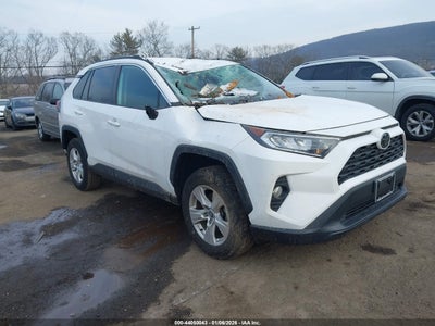 TOYOTA RAV4 2021