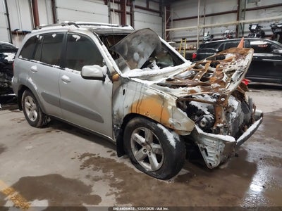 TOYOTA RAV4 2004