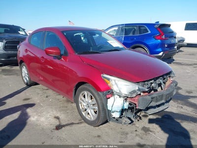TOYOTA YARIS IA 2017