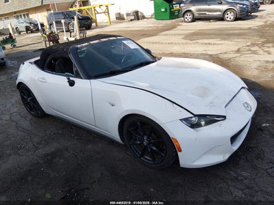 MAZDA MX-5 MIATA 2016