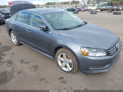 VOLKSWAGEN PASSAT 2013