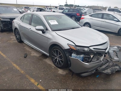 TOYOTA CAMRY 2023