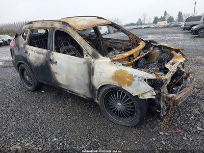 NISSAN ROGUE 2018