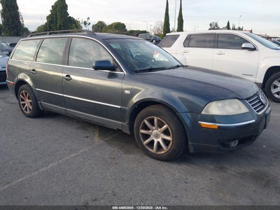 VOLKSWAGEN PASSAT 2004
