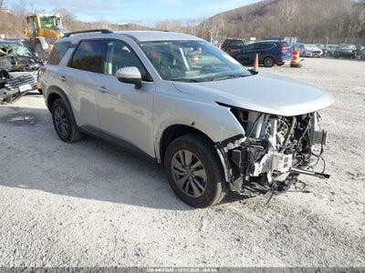 NISSAN PATHFINDER 2024