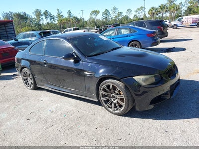 BMW M3 2011