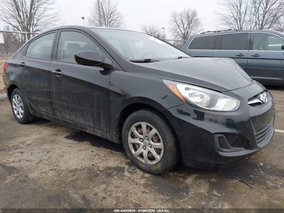 HYUNDAI ACCENT 2013