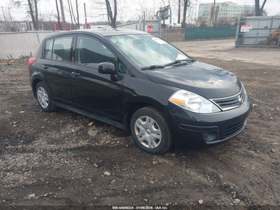 NISSAN VERSA 2011