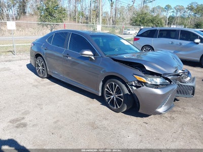TOYOTA CAMRY 2020