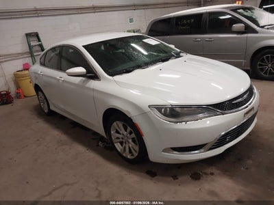 CHRYSLER 200 2015