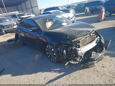 NISSAN MAXIMA 2017