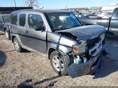 HONDA ELEMENT 2010