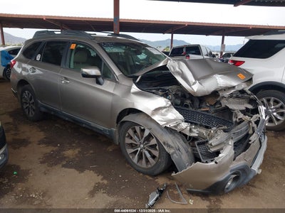 SUBARU OUTBACK 2015