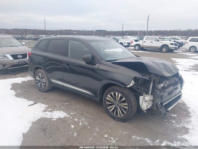 MITSUBISHI OUTLANDER 2019