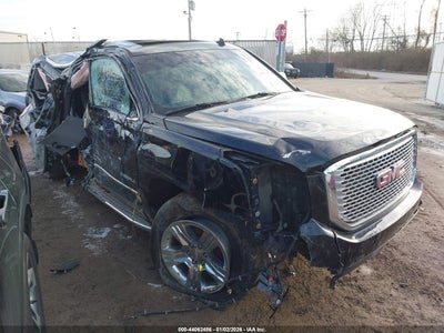 GMC YUKON XL 1500 2015