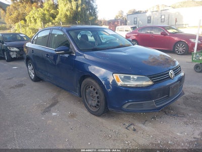 VOLKSWAGEN JETTA 2013