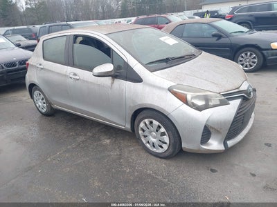 TOYOTA YARIS 2015