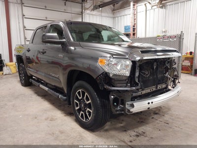 TOYOTA TUNDRA 2015