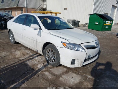 TOYOTA CAMRY HYBRID 2011