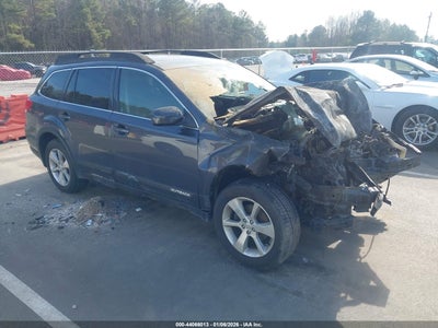 SUBARU OUTBACK 2013