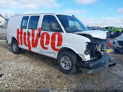 GMC SAVANA CARGO 2022