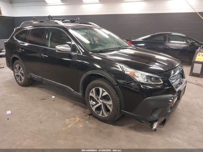 SUBARU OUTBACK 2020