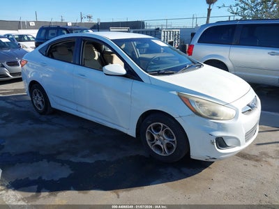HYUNDAI ACCENT 2013