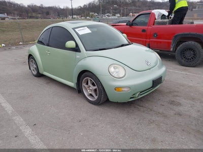 VOLKSWAGEN NEW BEETLE 2000