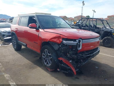 RIVIAN R1S 2025
