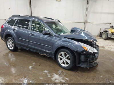 SUBARU OUTBACK 2014