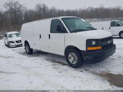 CHEVROLET EXPRESS 3500 2017