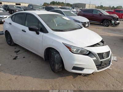 NISSAN VERSA 2020