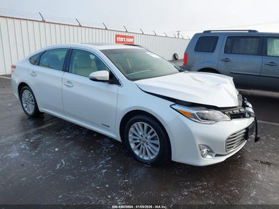 TOYOTA AVALON HYBRID 2015