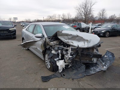TOYOTA CAMRY 2014