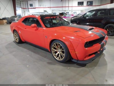 DODGE CHALLENGER 2016