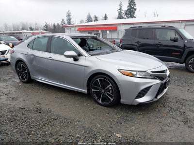 TOYOTA CAMRY 2018